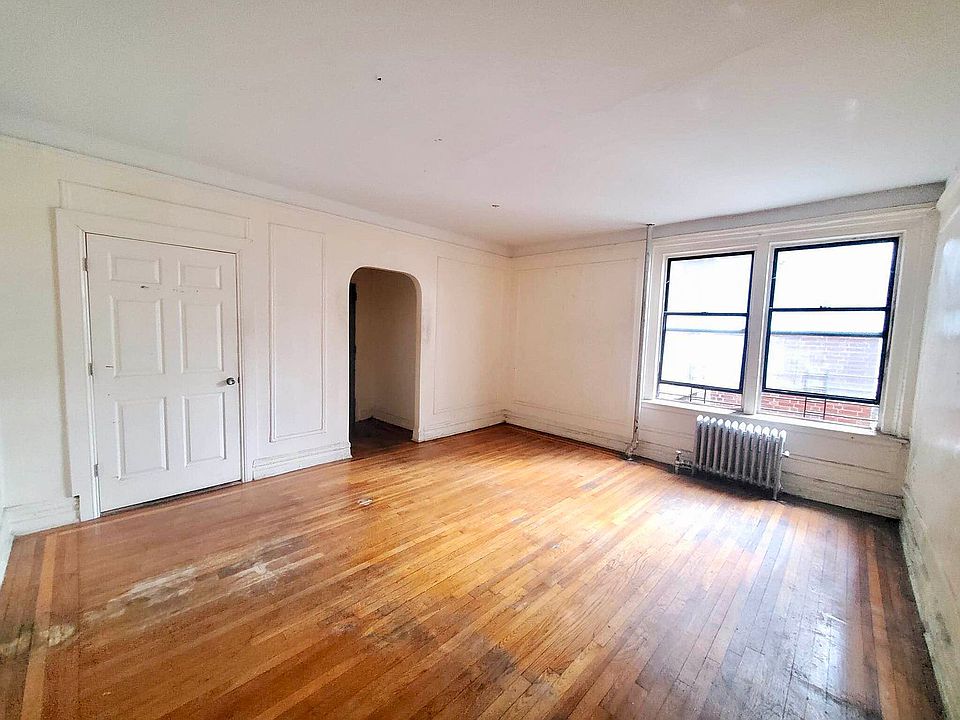 1st image of 667 Ocean Ave #23