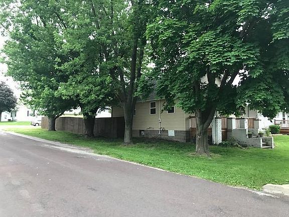 2nd image of 801 E Sciota Ave