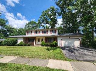 2407 Hillcrest Dr, Stow, OH 44224