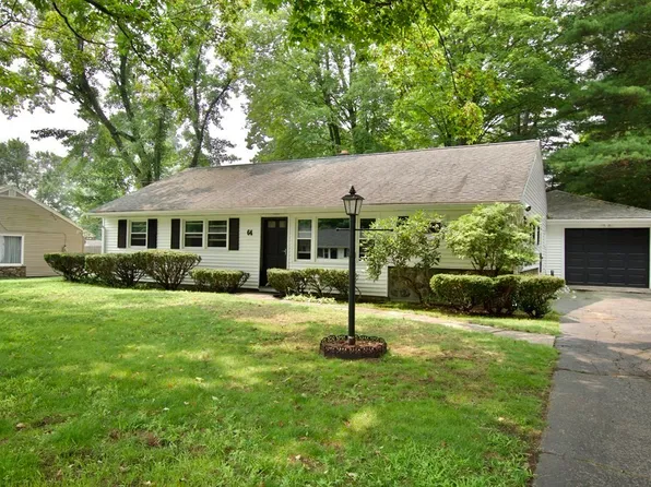 64 Old Farm Rd, Springfield, MA 01119