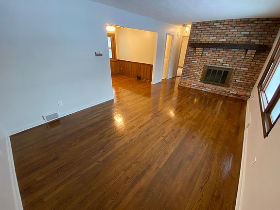 4th image of 2257 11th St