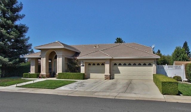 1st image of 3437 Yorktown Dr