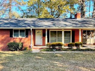 445 McPhee Dr, Fayetteville, NC 28305