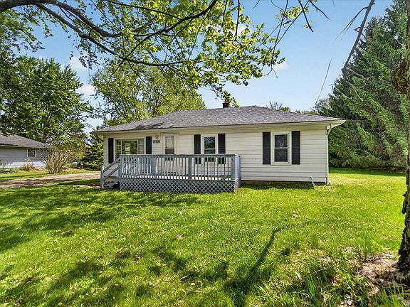 2nd image of 15370 Ackerson Dr