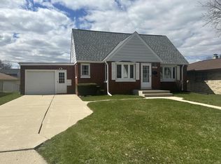 2027 S 106th St, Milwaukee, WI 53227