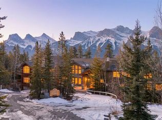 3 SW Aspen Gln #202, Canmore, AB T1W1A6