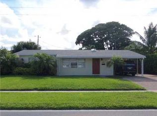 1317 S Deerfield Ave, Deerfield Beach, FL 33441