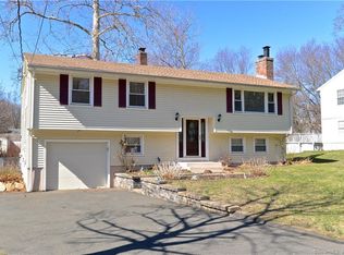 74 Colony St, Hamden, CT 06518