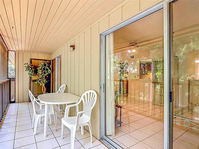 110 Cypress Woods Ct #7D — Photo 24