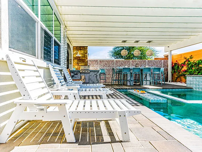 Passagio Lago Way — Photo 40