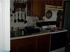 5th image of 868 Kirkwood Dr