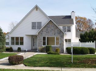 24 Maureen Rd, Florham Park, NJ 07932