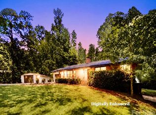 9500 Harvest Ln, Davidson, NC 28036