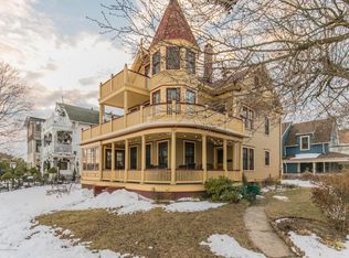 107 Central Ave, Ocean Grove, NJ 07756