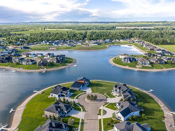 4th image of 3832 Bounty Cir