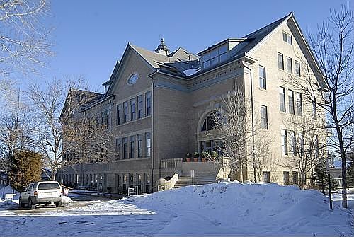 1st image of 1140 Columbine St APT 101