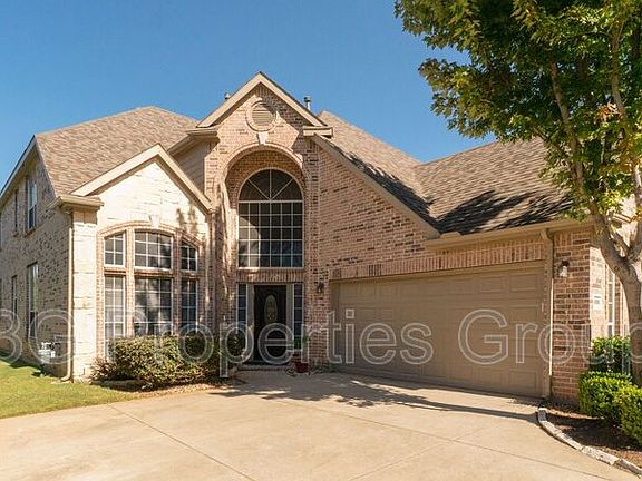 2nd image of 4008 Kenwood Dr