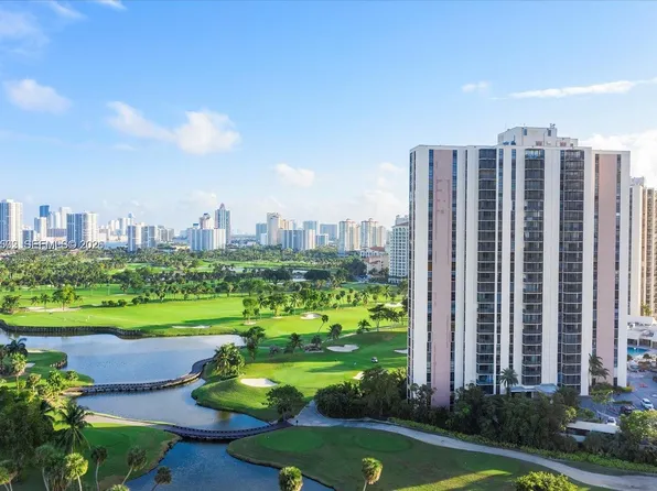 20379 W Country Club Dr APT 1433, Aventura, FL 33180