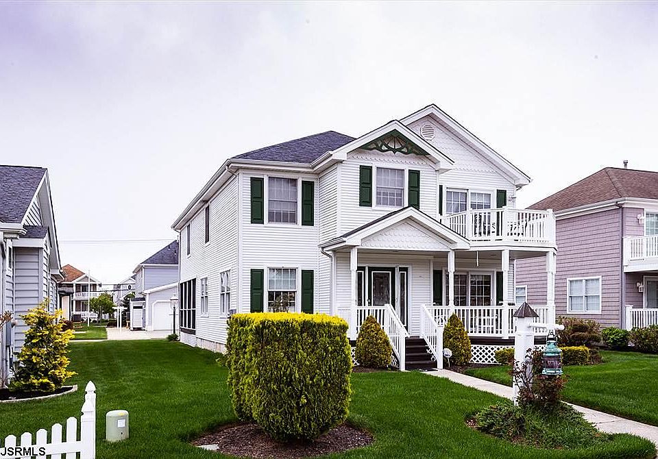 1st image of 2817 Bayland Dr