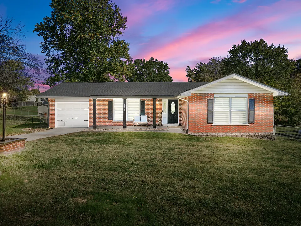 522 Ross Ln