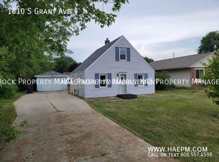 1810 S Grant Ave, Janesville, WI