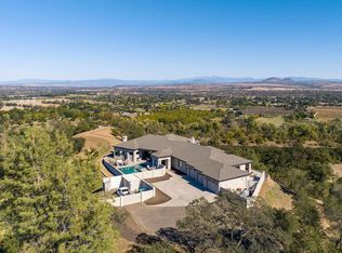 21680 Rolling Oaks Dr, Red Bluff, CA 96080