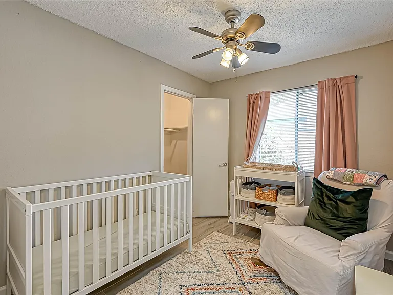 22622 John Rolfe Ln — Photo 13