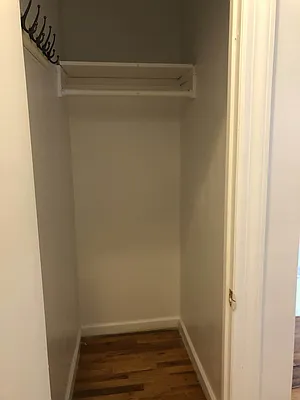 Rented by Lang Realty LLC | media 7