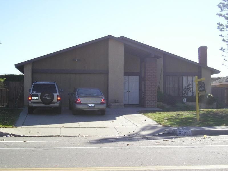 1st image of 25581 Elder Ave
