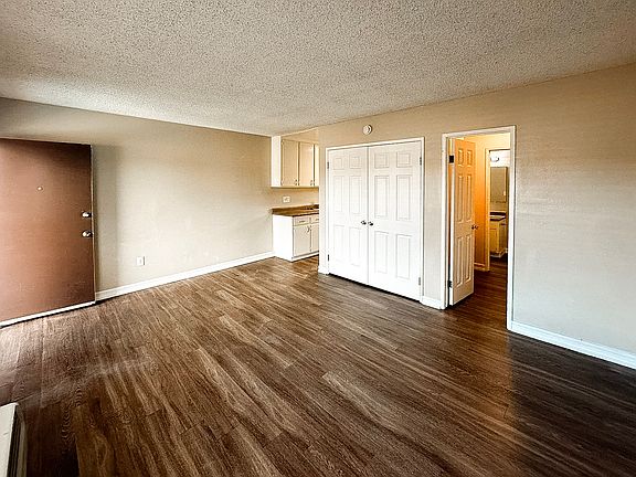 3rd image of 9765 Marilla Dr #19