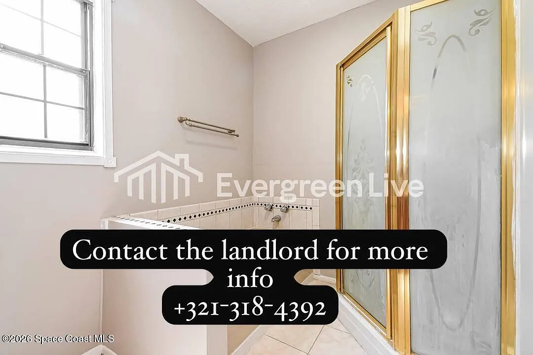 3 bed, 2.0 bath, 2200 sqft, $1,150 — Photo 4