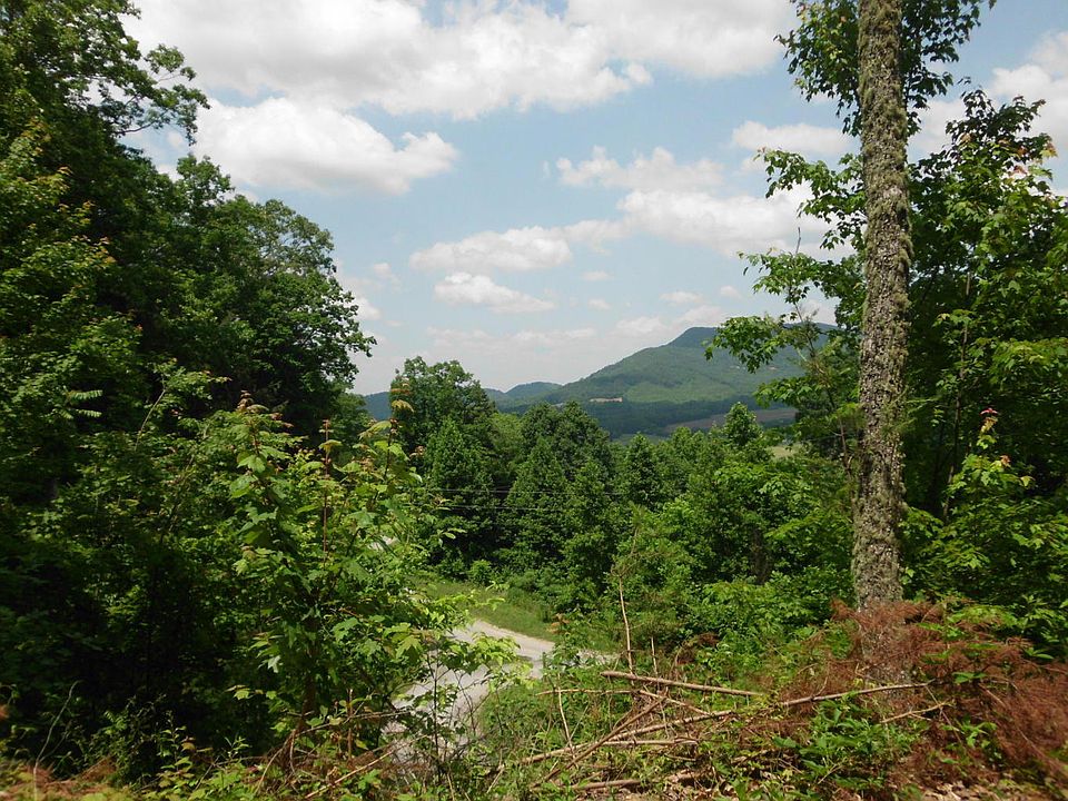 1st image of Cherokee Winds Dr