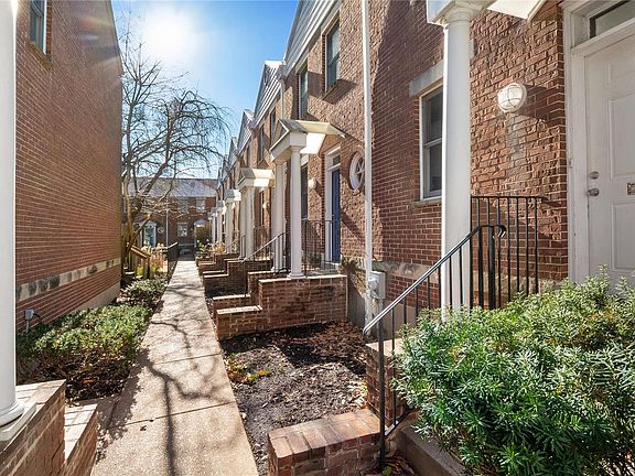 2nd image of 4376 Maryland Ave #1
