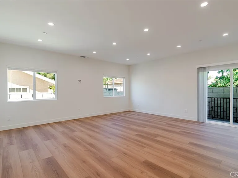 11969 Redbank St — Photo 10