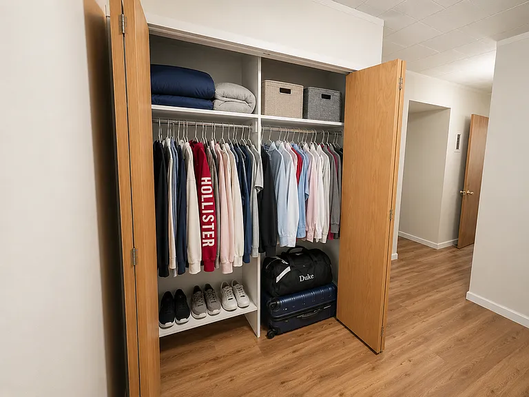 Varsity Management - 515 Walnut — Photo 14