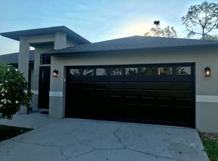 1340 21st St SW, Naples, FL 34117