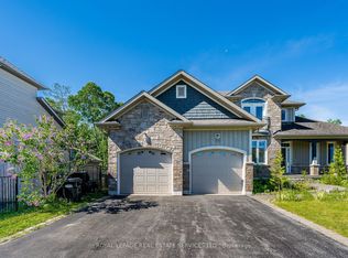 2295 Shore Ln, Wasaga Beach, ON L9Z 2X7