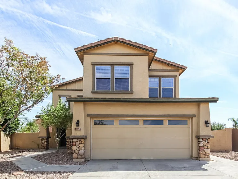 13875 W Mauna Loa Ln — Photo 1