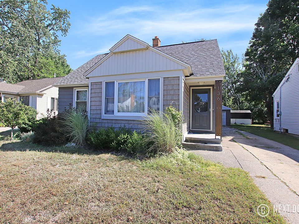 1st image of 136 W 28th St