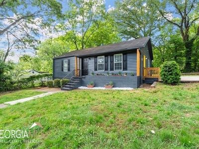 1398 Pine Ave, East Pt, GA, 30344