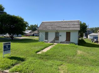 503 E 9th St, Concordia, KS 66901