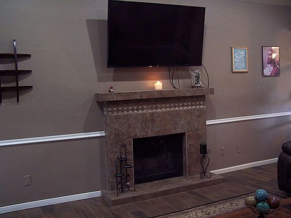 5th image of 6610 Woodridge St