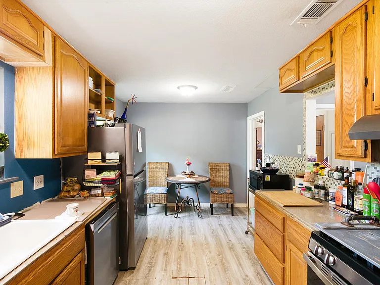5509 Norma St — Photo 15