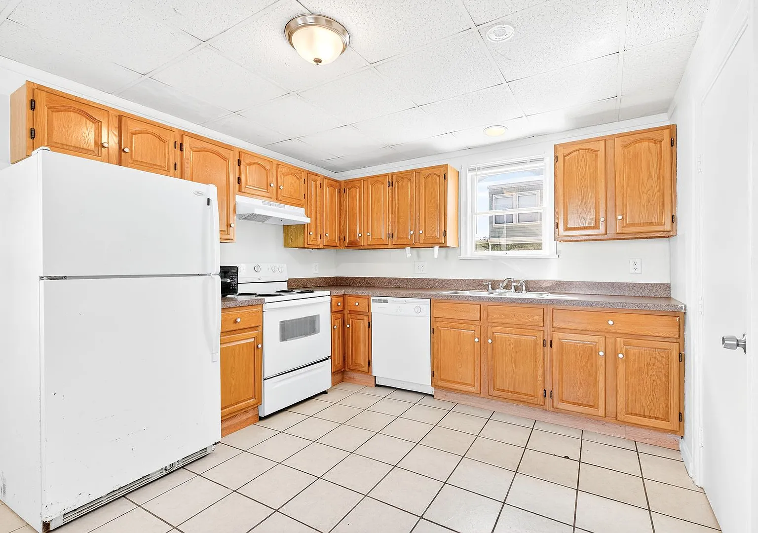 1216 Brandywine Street — Photo 2