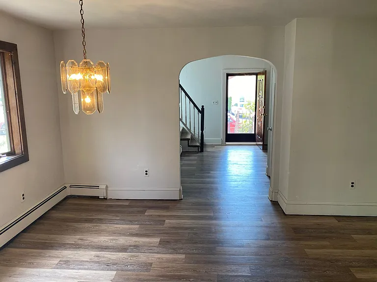 50 Carey Ave #A — Photo 8