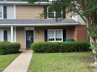 123 Rollingwood Dr, Dunn, NC 28334