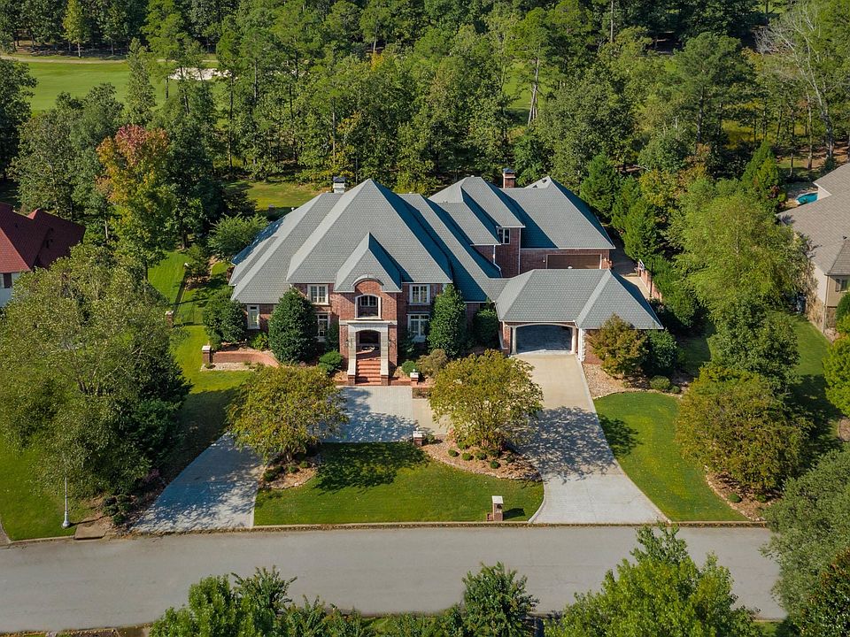 1st image of 67 Sologne Cir