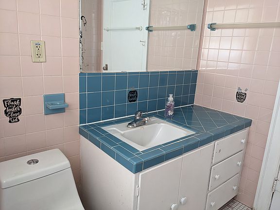 3rd image of 116 N 5th St E APT B