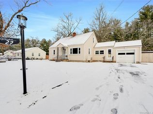 27 W Forrest Dr, Enfield, CT 06082