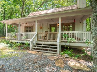 146 Shady Laurel Dr, Sautee Nacoochee, GA 30571